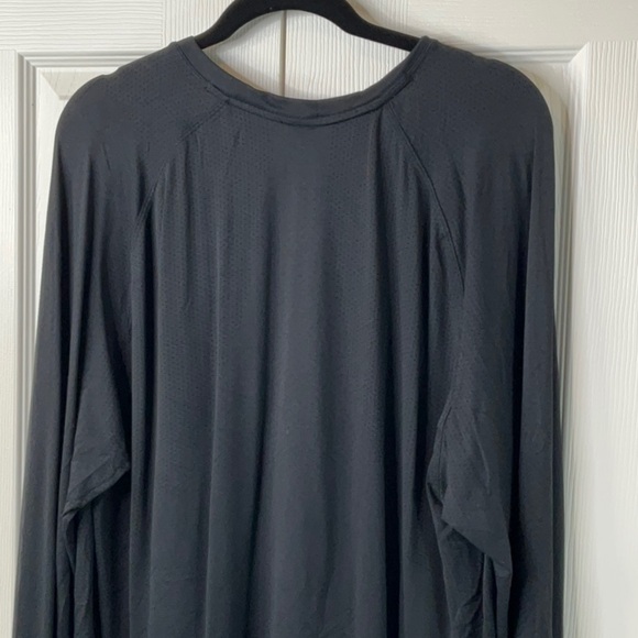 ALL IN MOTION Men's Light Black Long Sleeve
Running Shirt Size XXL - Picture 8 of 9